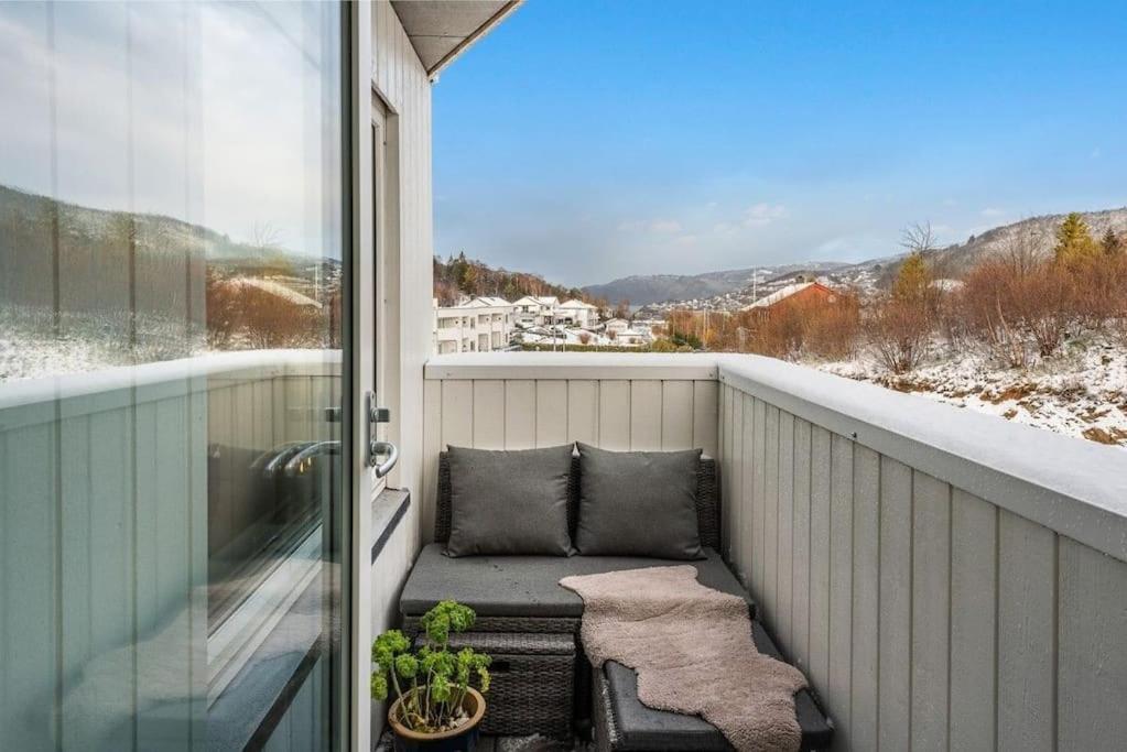 Stor Og Moderne Leilighet I Indre Arna Bergen Gratis Parkering!! Exterior foto