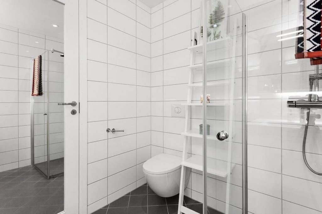 Stor Og Moderne Leilighet I Indre Arna Bergen Gratis Parkering!! Exterior foto