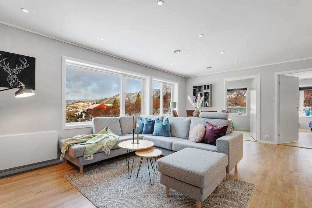 Stor Og Moderne Leilighet I Indre Arna Bergen Gratis Parkering!! Exterior foto